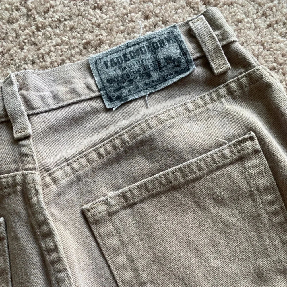 Brown Vintage Faded Glory Brown Tan Denim Shorts - size 12 - Picture 2 of 5
